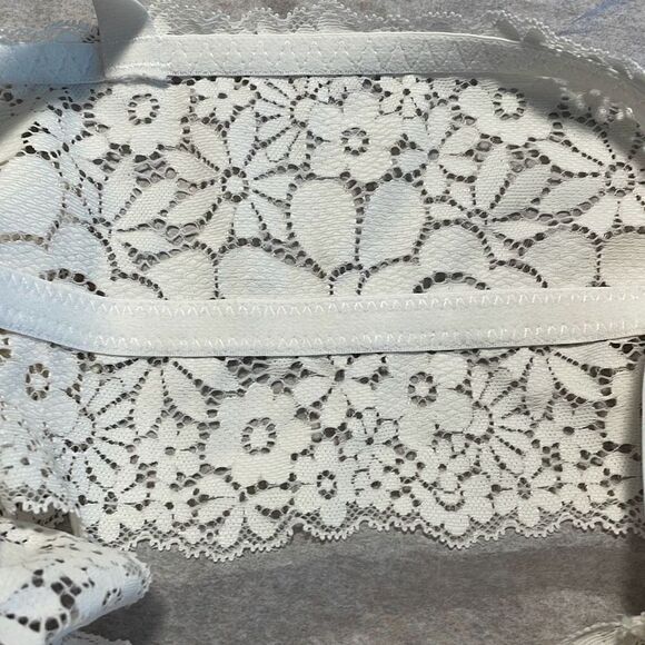 Luvlette white lace stretch bra XXL - Picture 8 of 11
